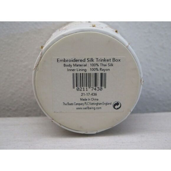 Embroidered Beaded Thai Silk Trinket Box Floral Leaves Vine Hand-stitched - Picture 3 of 4